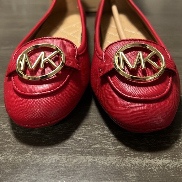 Michael Kors Lillie Moccasin Flats - Picture 2 of 7